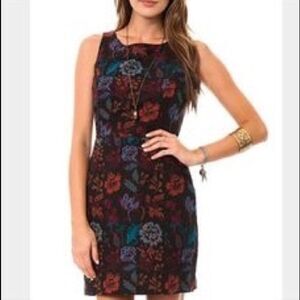BB Dakota black Floral Sheath dress cut out back